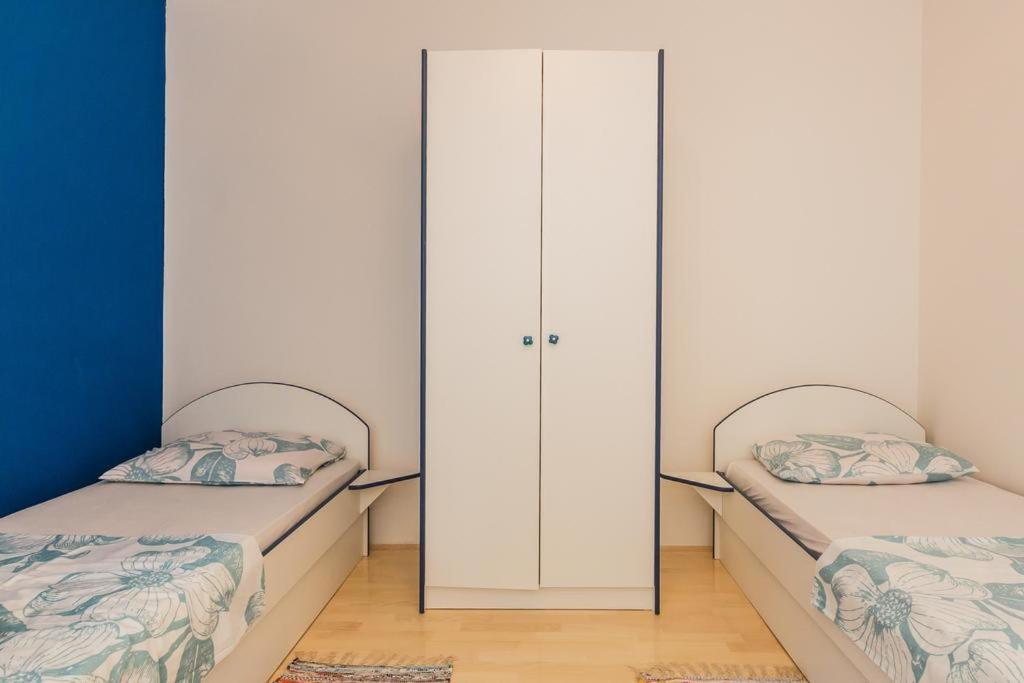 Apartman A&B Kastela Luaran gambar