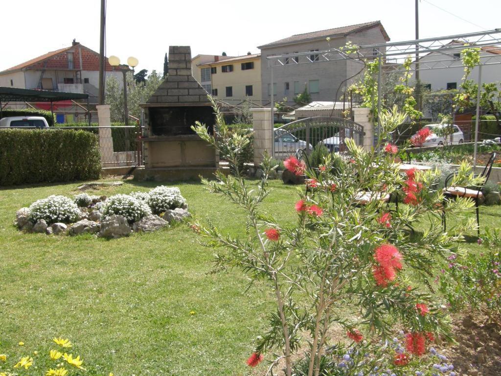 Apartman A&B Kastela Luaran gambar