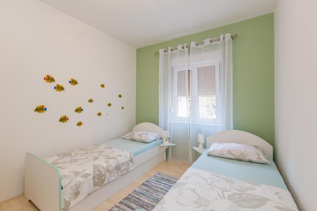Apartman A&B Kastela Luaran gambar